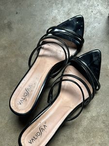 Valiosaa Pencil Heels