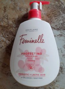 Oriflame Feminelle Intimate Wash