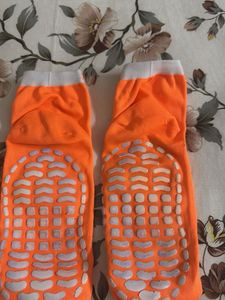 Sky Jump Trampoline Socks