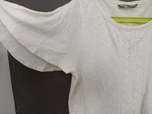 DJ&amp;C Women&#39;s Top