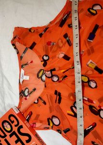 Candie’s sleeveless top