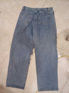 Baggy Ripped Jeans