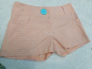 Short 30, 32 Size