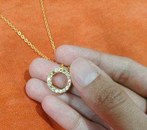Gold Pendants (6 Piece)