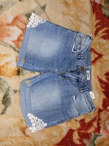 Lace-Trimmed Denim Shorts, Chic Comfort