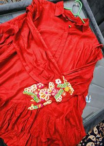 Sangria Embroidery Top