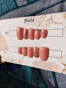 Peach Press-On Nails with Rhinestones