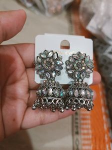 Colouring Jhumka
