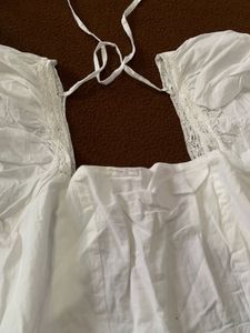 Pretty White Top (fixed Price )