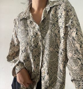 🌼Floral Patterned Shirt 🌼
