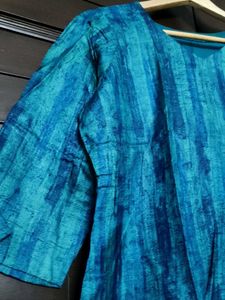 Blue Striped Printed Pure Silk Kurta &amp; Legging