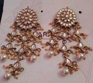 Elegant Kundan Earrings