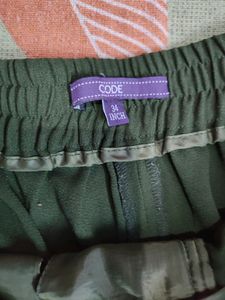 Olive  Colour Trousers 🫒