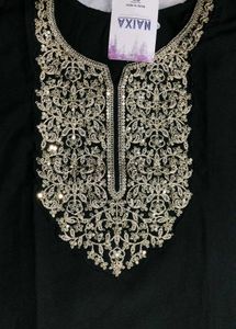 🤩Brand NEW Naixa Viscose Embroidered Kurta Set