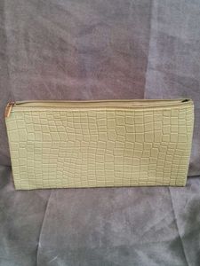 Green Pouch