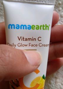 MAMAEARTH VITAMIN C DAILY GLOW FACE CREAM