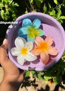 Flower Hair Clips