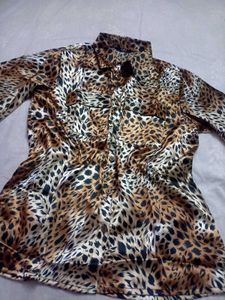 SHEIN BRAND Animal Print Shirt