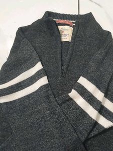 Men's Gray Knit Sweater