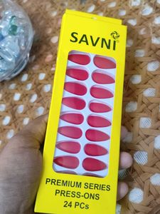 Red Matte Press-On Nails