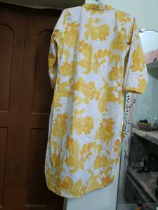 Madarwa Floral Print Kurta