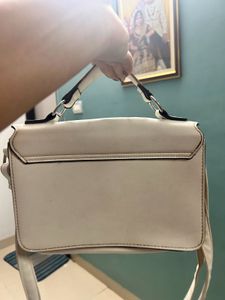 Sling Bag White