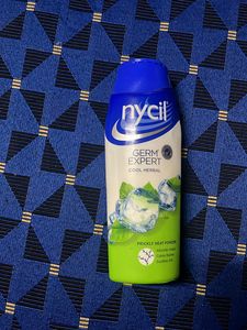 I Am Selling Nycil Powder 1pack New