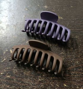 Large Hair Claws