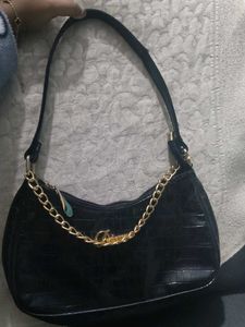 Chic Black Shoulder Bag