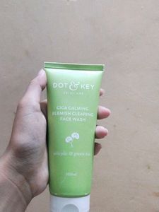 Dot And Key Cica Calming Face Wash
