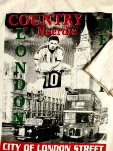 London City T-shirt With Legend Lionel Messi