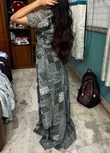 Green Geometric Pattern flared Gown