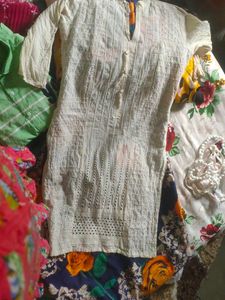 White Embroidered Kurta