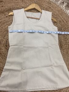 Off White Sleeveless Everyday Coord Set
