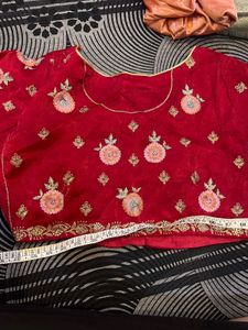 Saree With Blouse