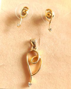 Is*ita Gold Plated Diamond💎Pendant Set