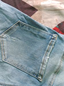 Stradivaroua Jeans