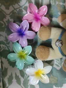 Flower Hair Claws