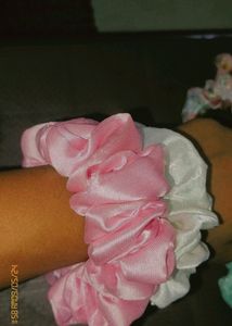7 Scrunchies 🎀❤️😉