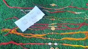 Rakhi Set