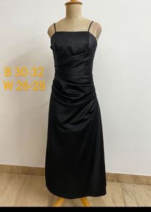 Elegant Black Maxi Dress