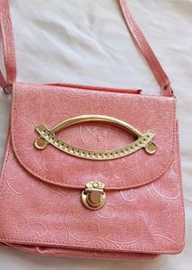 Vintage Pink Crossbody Bag👛👜