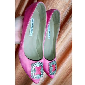 Manolo Blahnik Hangisi Heels