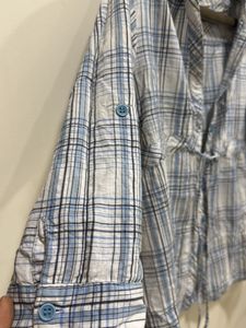 Cute top/shirt (S/M)
