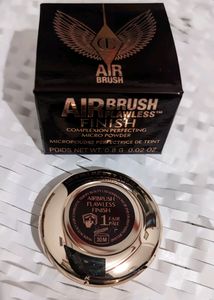 Charlotte Tilbury compact