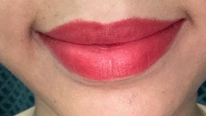 Manish Malhotra Lipstick