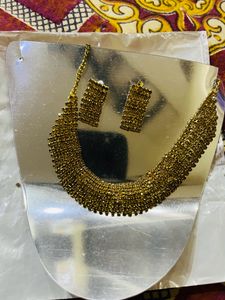 Golden Necklace and Earrings✨