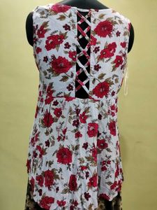 Floral Sleeveless Top
