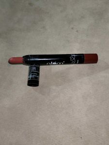 Plum Twist &amp; Go Matte Lipstick 💄