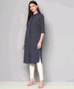 Kurta Aurelia Women Striped Straight Kurta
